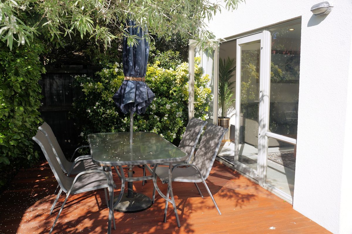 Fully Furnished, Great Location, all amenities - Ansicht 6