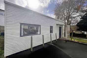 127A Lancaster Road, Beach Haven