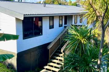 26 Cambrae Road, Raglan