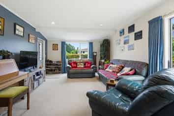 15a Middleton Road, Paraparaumu Beach