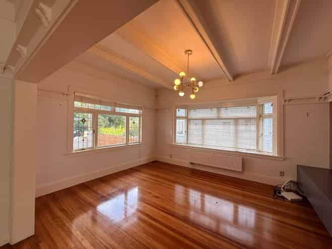 4 Woodford Road, Mount Eden