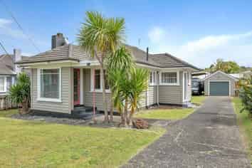 23 McClintock Street, Whau Valley