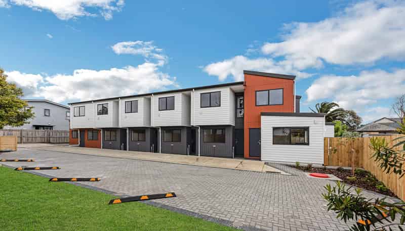 Lot 2-5/62 Luanda Drive, Ranui