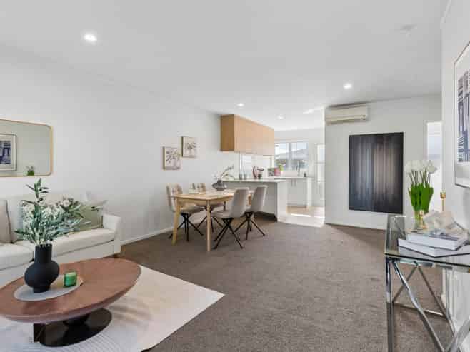 4/56  Pilkington Road, Panmure