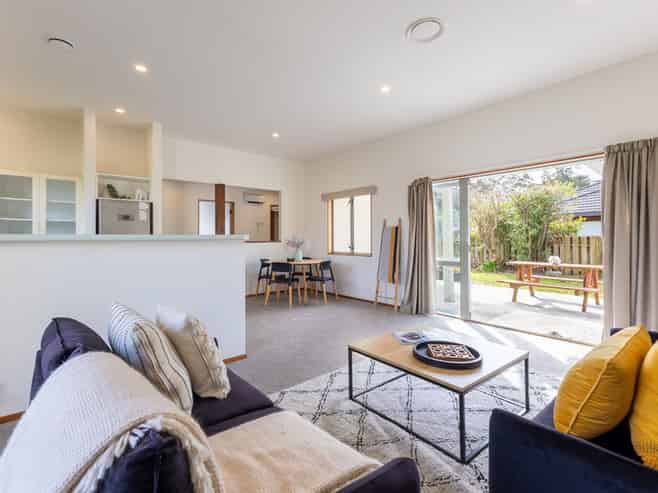 14B Realm Drive, PARAPARAUMU