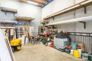 Compact & Functional Industrial Space