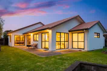 21 Kanawa Street, Waikanae, WAIKANAE