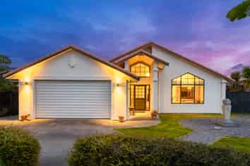21 Kanawa Street, Waikanae, WAIKANAE