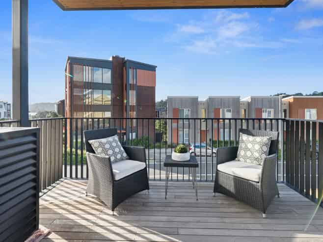 202/2 Launch Road, Hobsonville