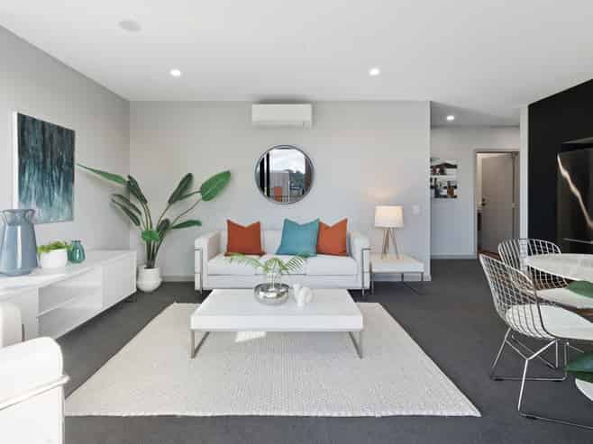202/2 Launch Road, Hobsonville