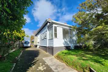 31b Mt Smart Road , Royal Oak