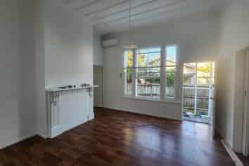 31b Mt Smart Road , Royal Oak