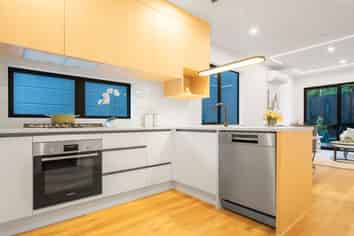 Lot 1 & 5/21 Smythe Road, Henderson
