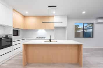 Lot 1 & 5/21 Smythe Road, Henderson