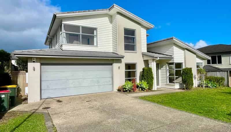 11 Bendemeer Place, Flat Bush