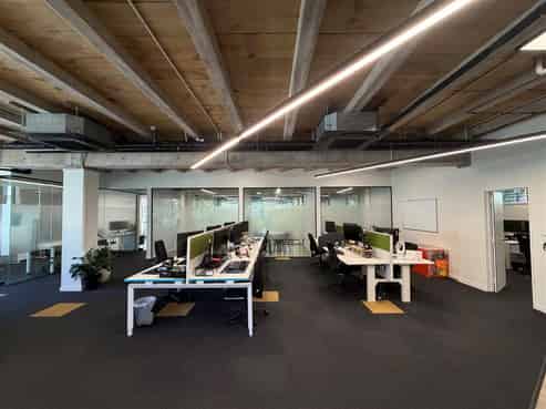 Modern Workspace | 15 Parks