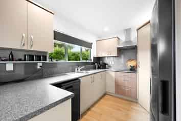 24B Livingstone Avenue, Nawton