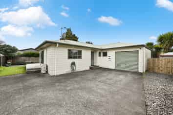 24B Livingstone Avenue, Nawton