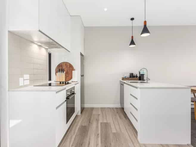 2/6 Oswald Cres, Paparangi