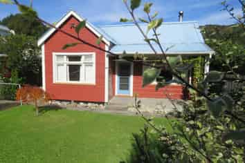 39 Shiel Street, Reefton