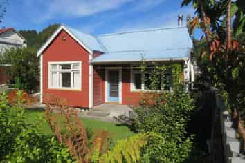 39 Shiel Street, Reefton