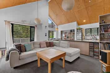 140 Shaw Road, Oratia
