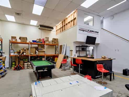 FOR LEASE – Unit 1, Railway Avenue, Petone