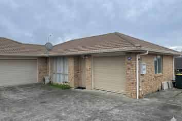 23A Raphoe Road, Flat Bush