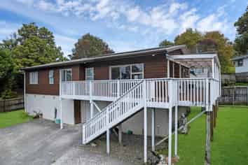 2 Talmar Place, Massey, Auckland, Massey