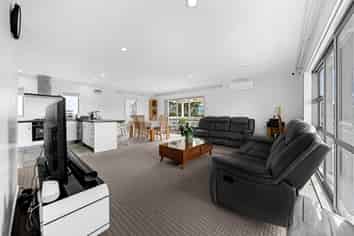 2 Talmar Place, Massey, Auckland, Massey