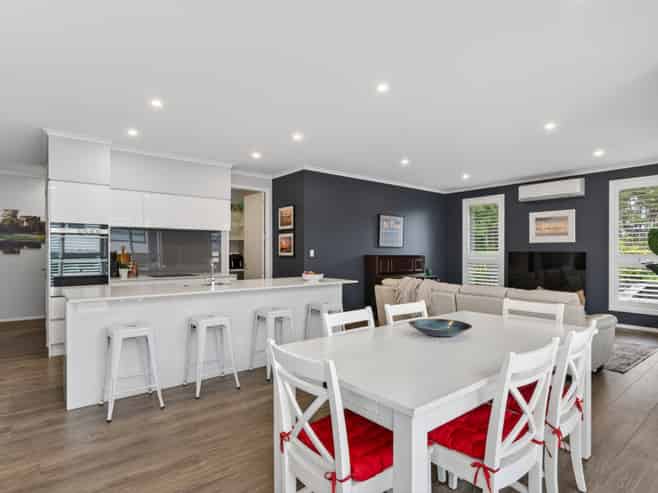 13 Noel Close, Mangawhai