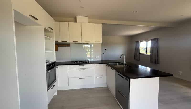 61 Jean MacKay Place, Dairy Flat