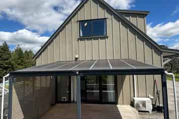 61 Jean MacKay Place, Dairy Flat