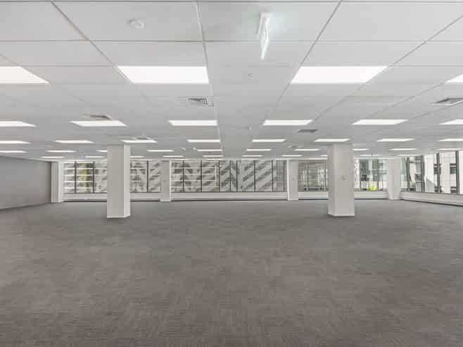 CBRE - NEW & EFFICIENT SPEC SUITE