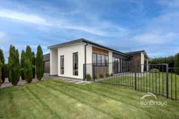 16 David Buist Crescent, Halswell