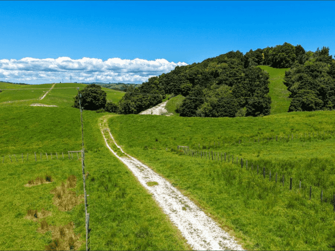 103 Mountain Road, Kaiwaka