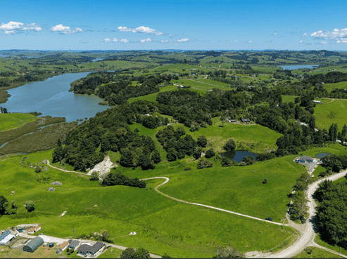 103 Mountain Road, Kaiwaka