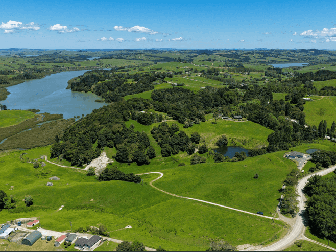 103 Mountain Road, Kaiwaka
