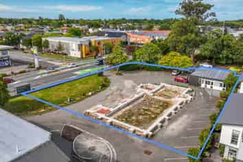 Prime corner 1,972 sq m HRZ site