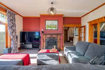 49 Gladstone Terrace, Gladstone