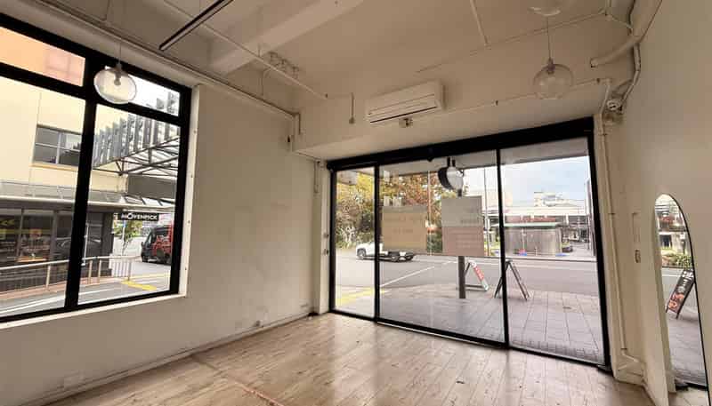  Shop 8, 88 Broadway, Newmarket