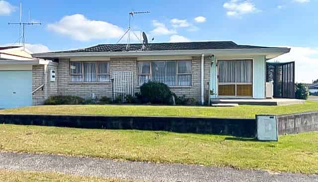 A/136 Richmond Avenue, Tokoroa