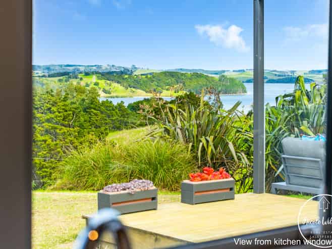 297 Heatley Road, Whakapirau