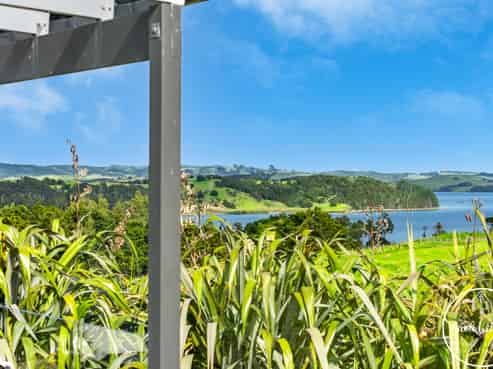 297 Heatley Road, Whakapirau