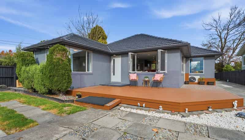 1/397 Sawyers Arms Road, Harewood