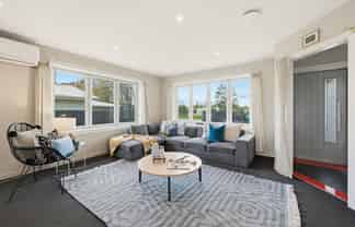 1/397 Sawyers Arms Road, Harewood