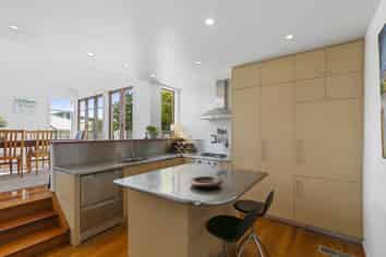 26 Kano Street, Karori
