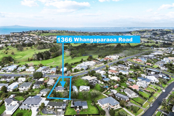 1366 Whangaparaoa Road, Army Bay