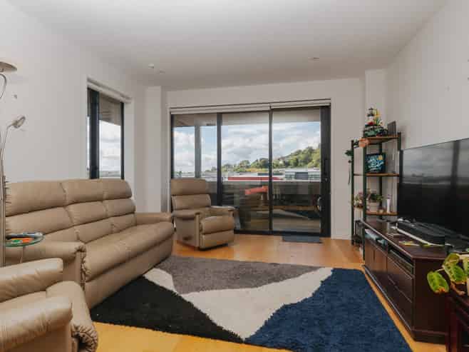301/1 Kimiora Street, Three Kings