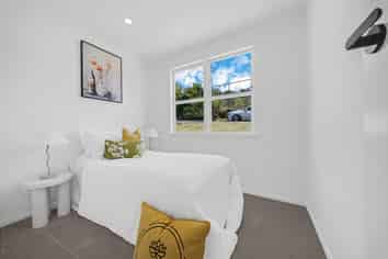 9 Colmar Road, Mellons Bay